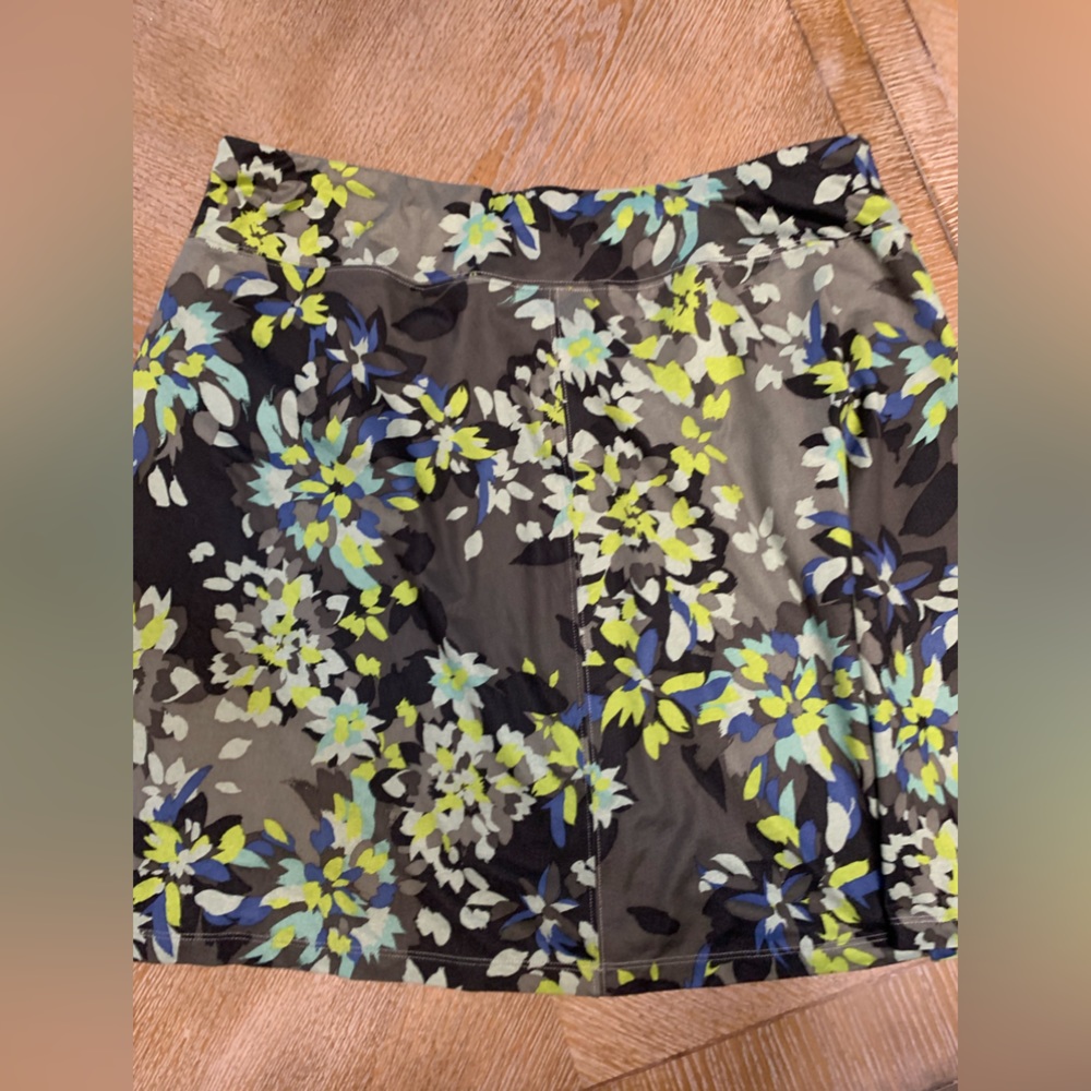 REI Flair Skirt Gray Floral XL Waist 36” Length 21” Zip Pocket - Picture 5 of 5